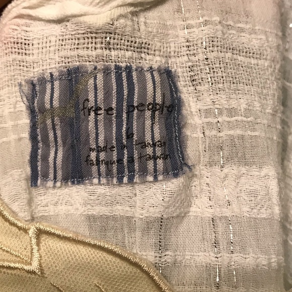 Free People white and cream tank with silver sz 6 - Picture 6 of 7